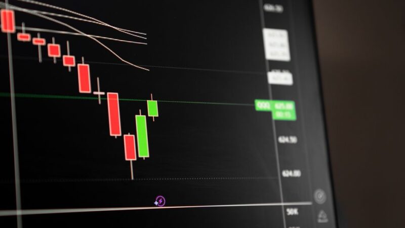 Parimad ETF platvormid Eestis 2026: tasuta kauplemine ja lai valik